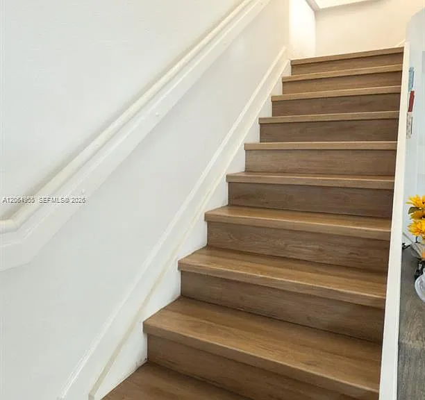 1001 NE 208th St — Photo 21