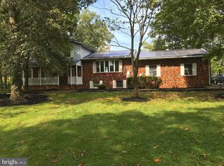 820 Meadow Rd, Severn, MD 21144