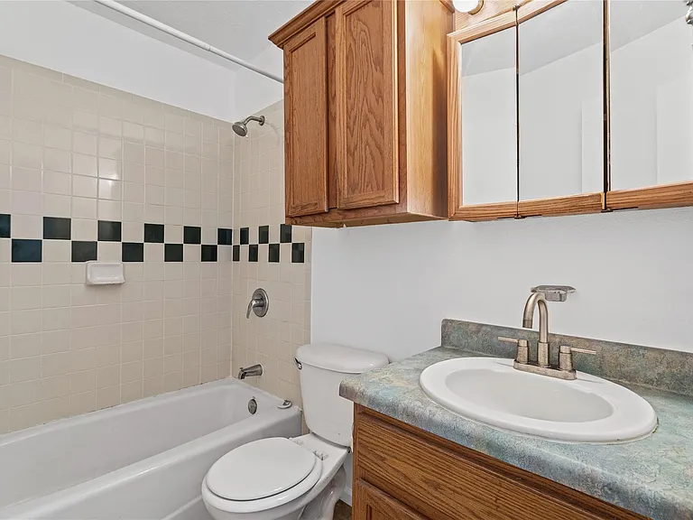 1307 Concho St #A — Photo 15