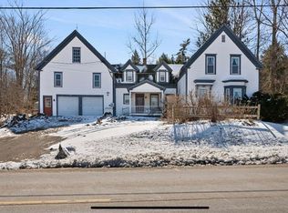 40 Lucy Knowles Rd, Chesterville, ME 04938