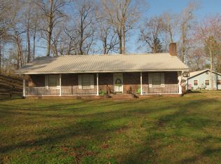 1119A Windy Lake Dr, Vicksburg, MS 39183