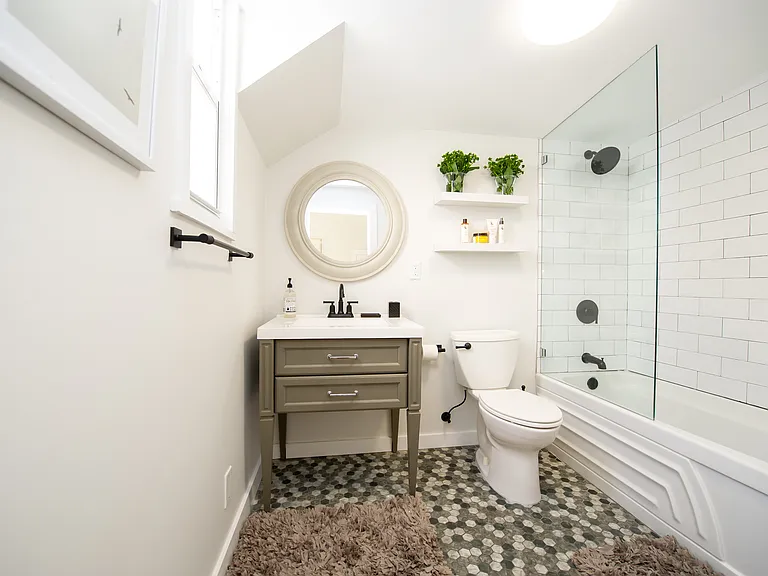 1307 Whitehead St #1 — Photo 22