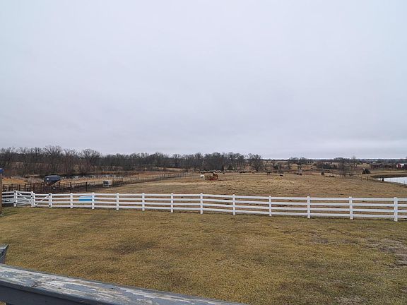 2nd image of 13925 Wendy Ln