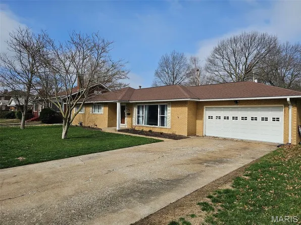 2629 Edison Ave, Granite City, IL 62040