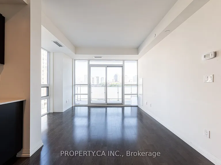 460 Adelaide St E #706 — Photo 14