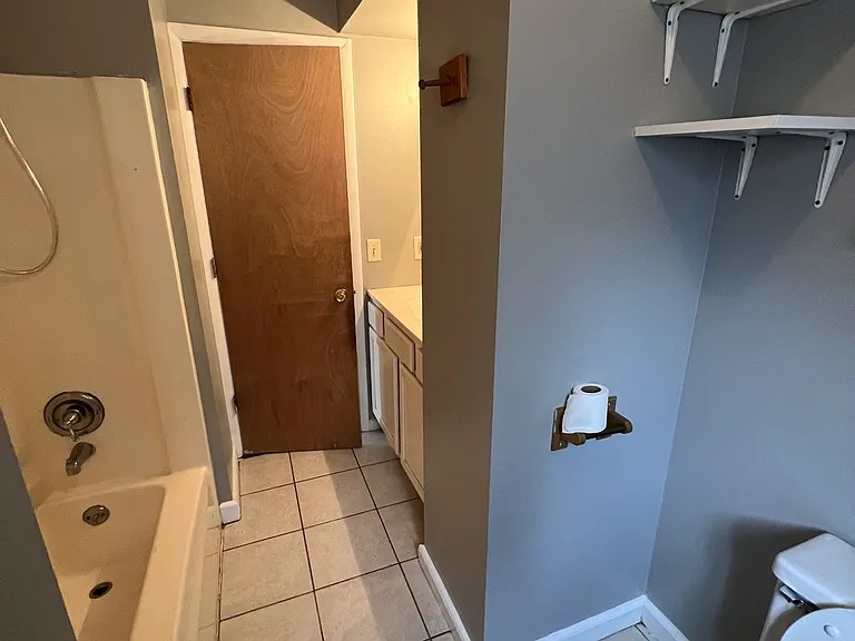 5846 Picardy St — Photo 6