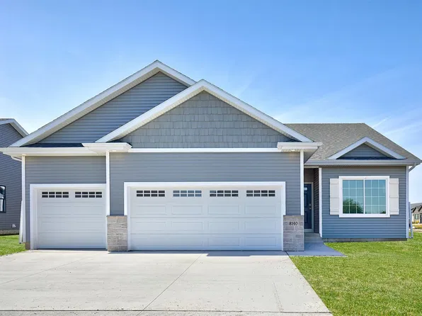 8140 Buckley St, Johnston, IA 50131