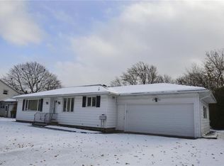 103 Woolacott Rd, Rochester, NY 14617