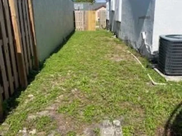 20325 NW 32nd Path, Miami Gardens, FL 33056