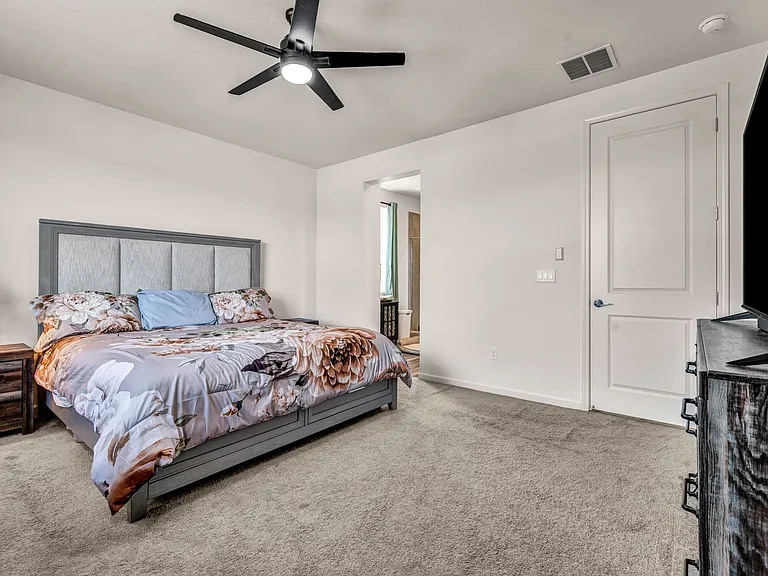 7814 Navasota Dr — Photo 23