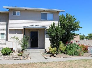 5969 Mack Rd, Sacramento, CA 95823