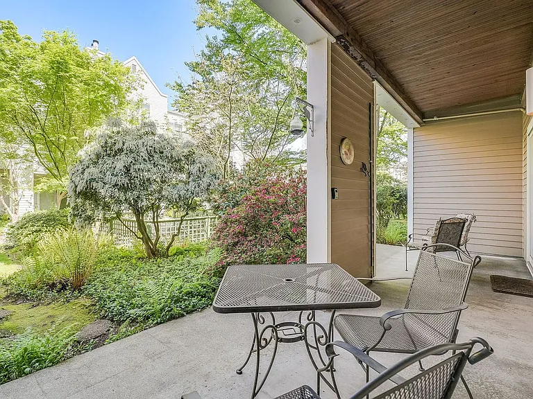 205 SW Montgomery St #204 — Photo 21