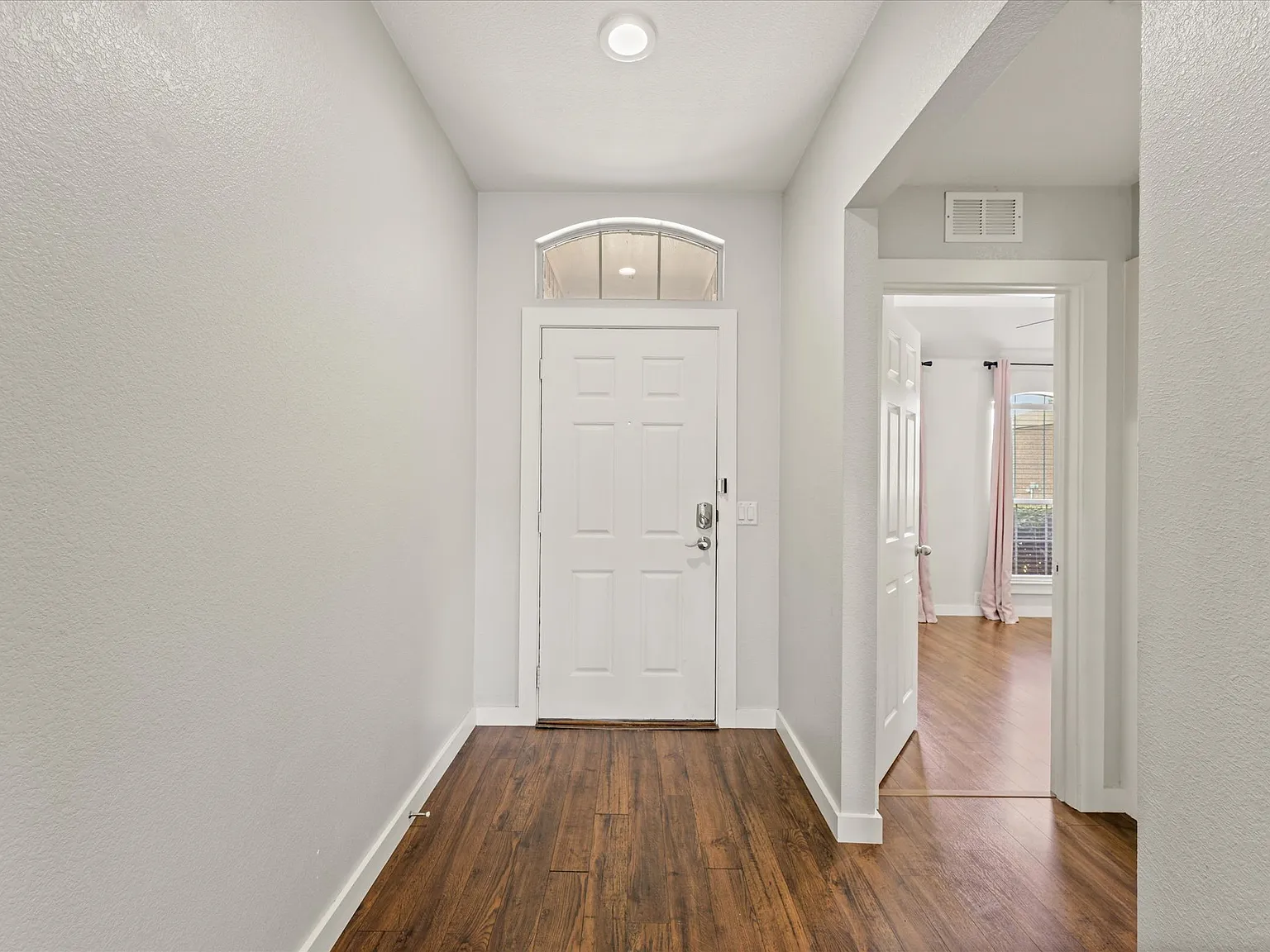 1008 Rosita St — Photo 4
