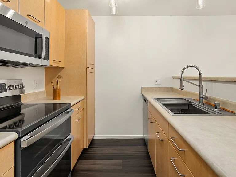 710 240th Way SE #J302 — Photo 5