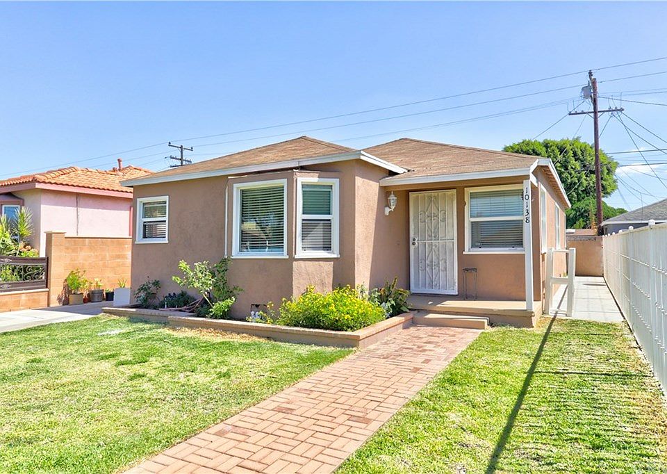1st image of 10138 Stanford Ave