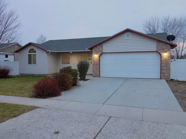1052 NW 23rd St, Fruitland, ID 83619