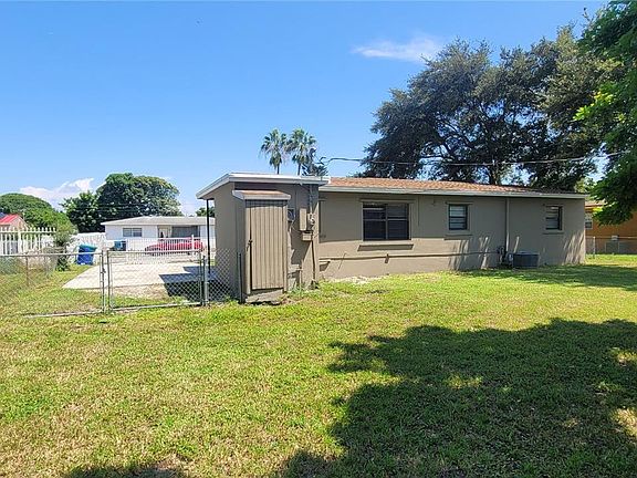 4th image of 3310 NW 176th St