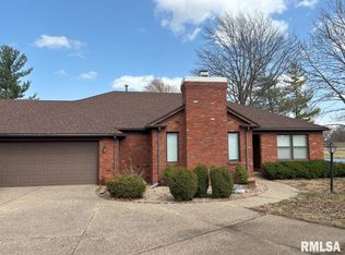 1810 S Buhr Mill Ct, Springfield, IL 62704