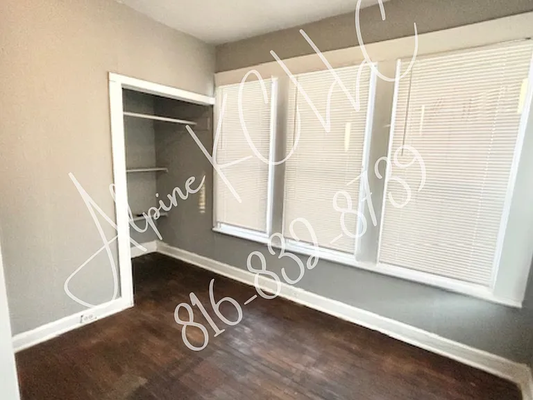4525 S Benton Ave — Photo 3