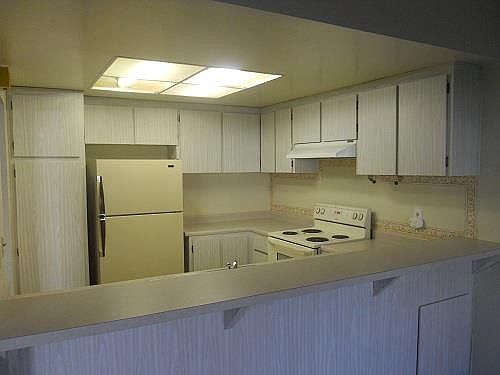 2nd image of 20289 Northwest Sq