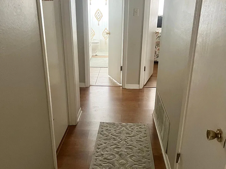 1403 Village Dr — Photo 4