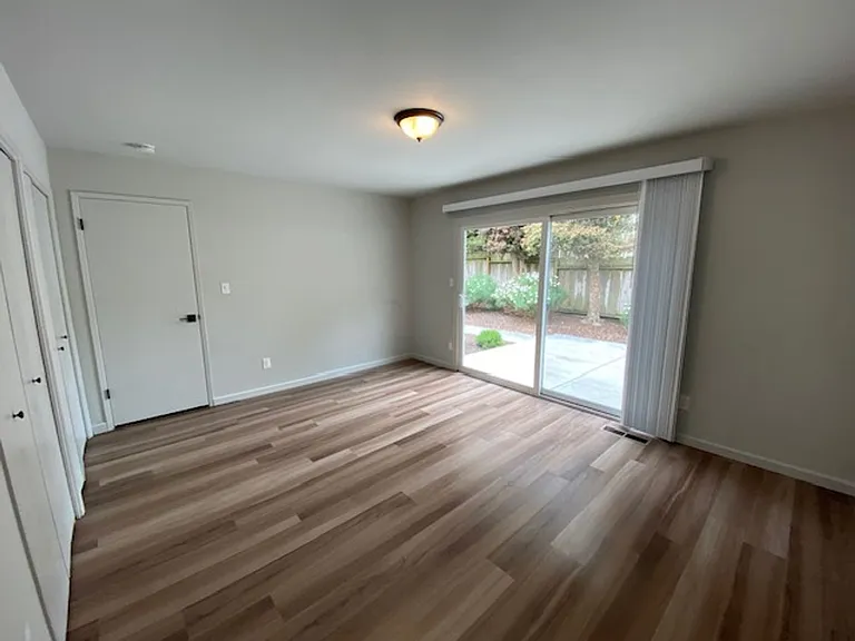 739 Taylor St — Photo 26