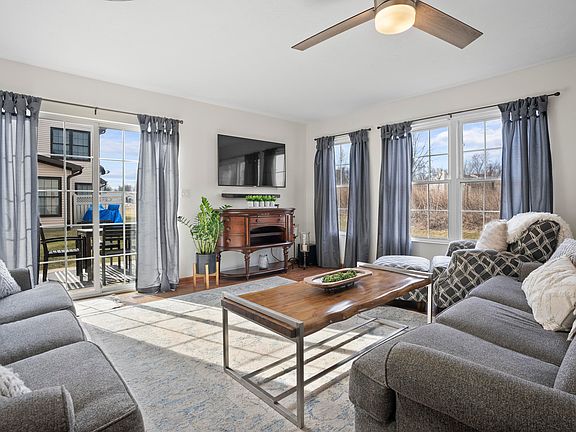 5th image of 1816 Finney Dr