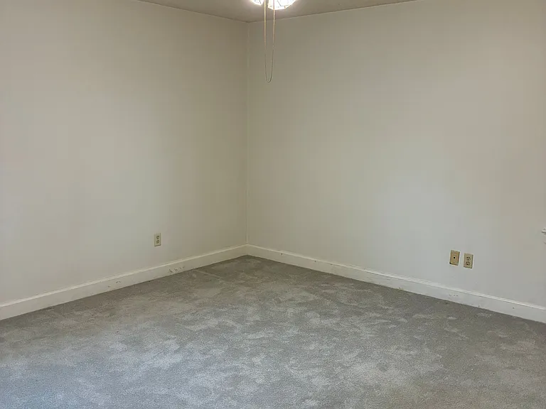 2835 Lancaster Rd NW — Photo 12