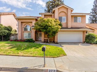 377 E Deer Creek Ln, Fresno, CA