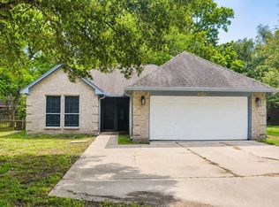 5525 Main St, Santa Fe, TX 77510