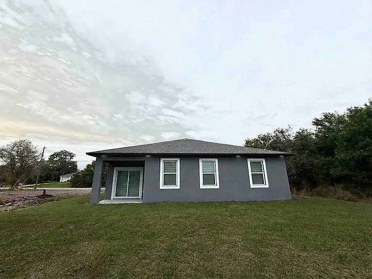 2009 Jeronimo Rd — Photo 3