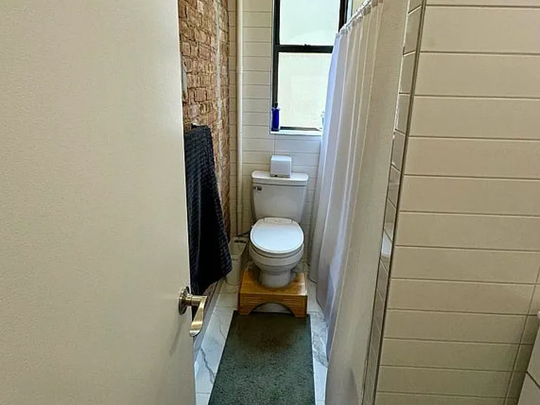 92 Wadsworth Ave #17 — Photo 5