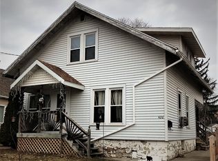 426 N 6th Ave, Sturgeon Bay, WI 54235