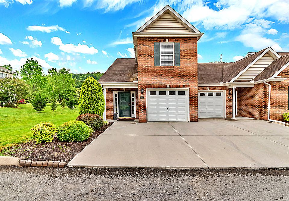 1st image of 3702 Sean Grove Way