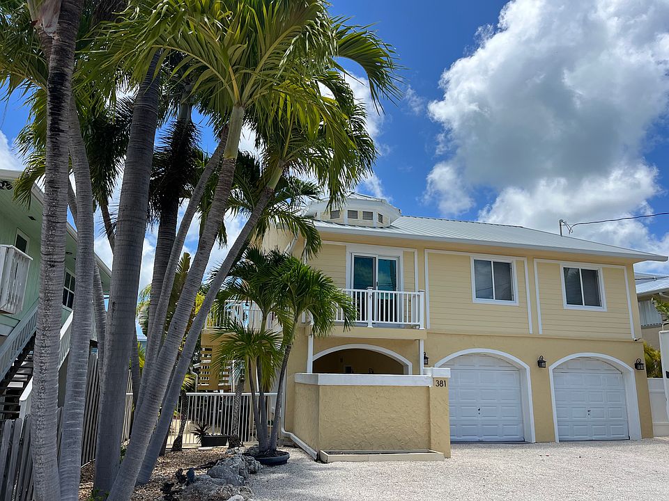 1st image of 381 Caribbean Dr E