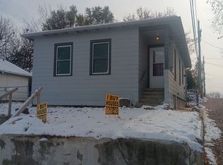 1605 W 10th St, Sioux Falls, SD 57104