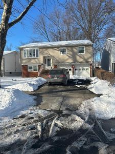 211 E 10Th Ave, Roselle, NJ, 07203