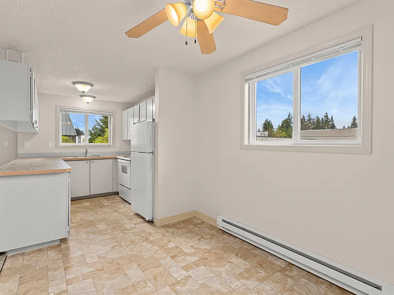 Riviera Apartments Northgate — Photo 42