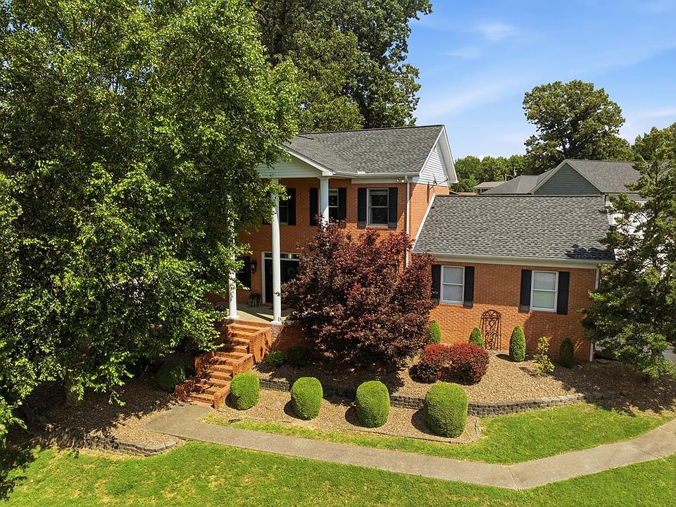 1st image of 100 Abbott Ln