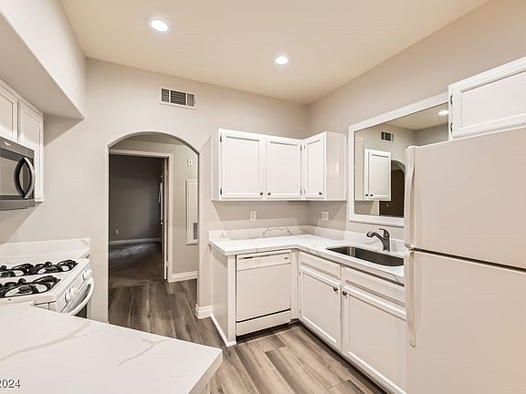 4th image of 9000 Las Vegas Blvd S Unit 1059