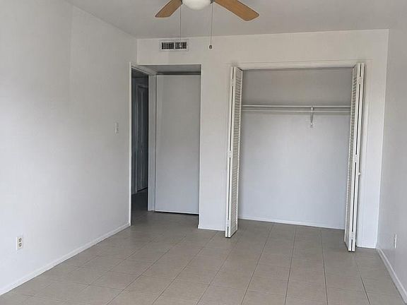 5th image of 1426 Harbor Island Dr #1426