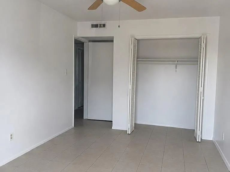 1426 Harbor Island Dr #1426 — Photo 5