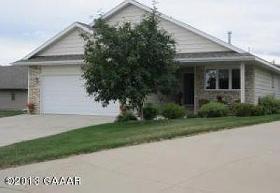 3rd image of 220 Ashley Ct