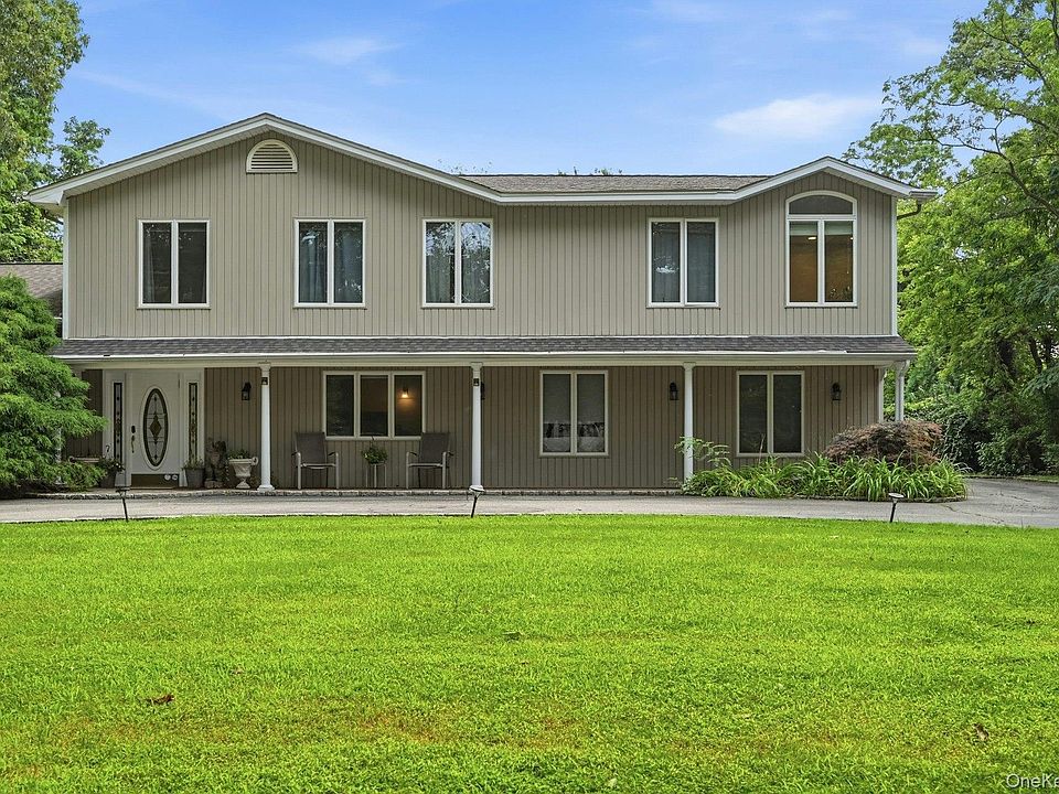 1st image of 11 Soundview Drive