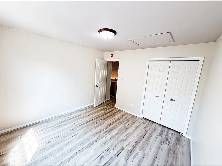 4007 Balmoral Dr — Photo 13