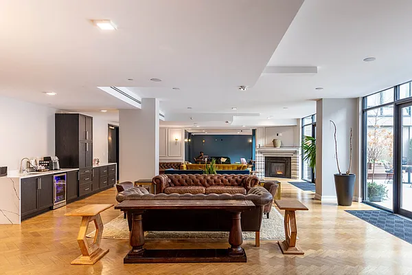 Rented by Premier One Realty LLC | media 14