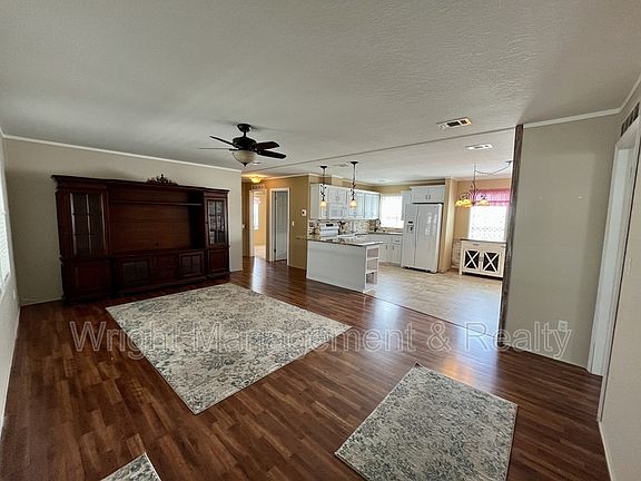 5th image of 38055 Woodgate Ln