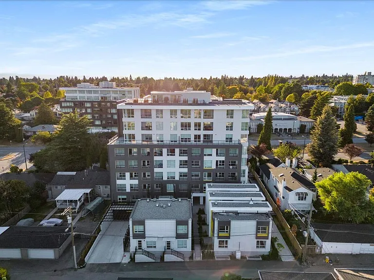 6308 Cambie St — Photo 24