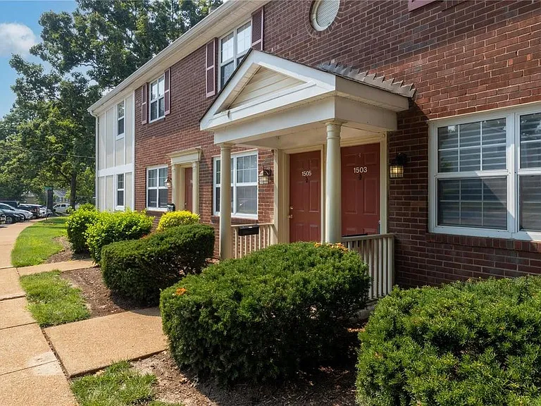1503 E Swan Cir — Photo 4