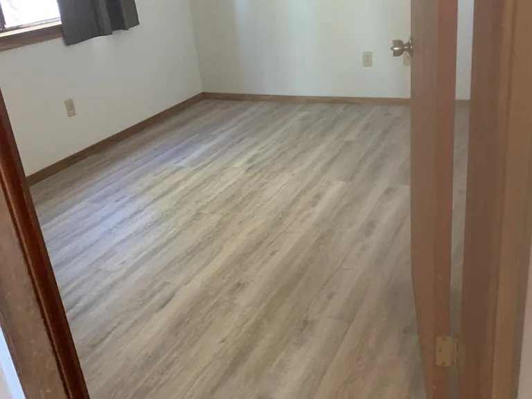 604 Lariat Cir #3 — Photo 3